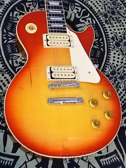 SUNBURST- #207250324