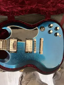 61 BLUE SPARKLE
