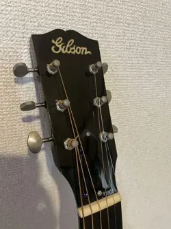 GIBSON J-35