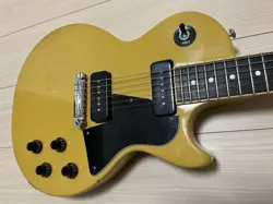 YELLOW NO.MG1697