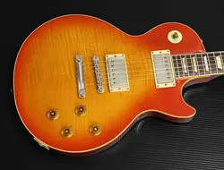 ELECTRIC GUITAR MADE