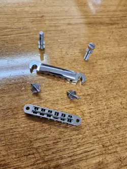 GIBSON USA TUNE O MATIC BRIDGE TAILPIECE AND STUDS CHROME