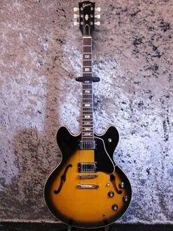ES 335TD 76
