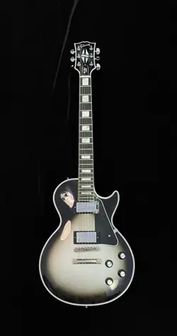GIBSON LES PAUL CUSTOM SILVERBURST 2023