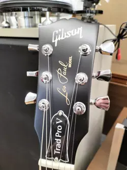GIBSON MODEL NUMBER: LESPAUL TRADITIONAL PRO ELECTRIC