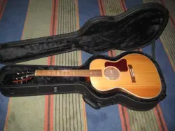 GIBSON L-00 STUDIO WALNUT