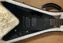 GIBSON TOTAL BLACK SHRED V FLYING V ONLY 1000 MADE