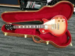 STANDARD’50S CHERRY SUNBURST
