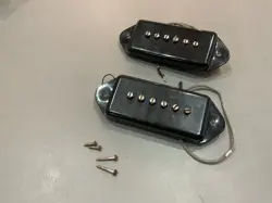 PAIR SET