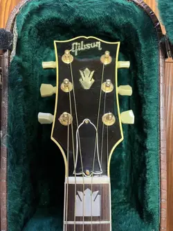 1993 ACOUSTIC GUITAR