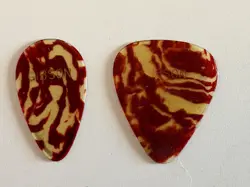 PICKS PAIR