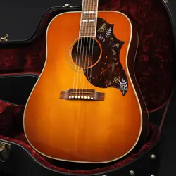 GIBSON HUMMINGBIRD ~HERITAGE CHERRY~ MADE IN 2001