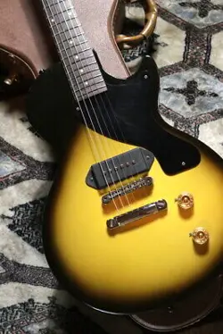 1990 *JW373