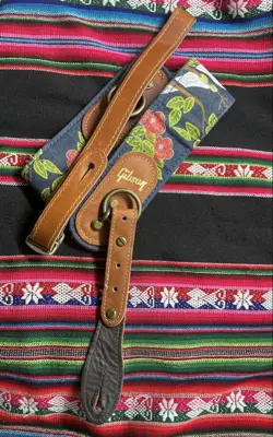 GIBSON THE DOVE PREMIUM ACOUSTIC GUITAR STRAP HANDMADE USA LIMITED EDITION