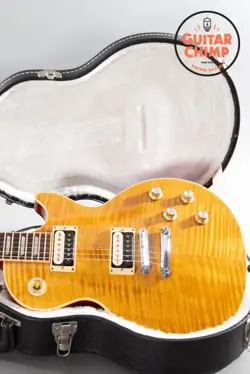 DESTRUCTION SLASH SIGNATURE
