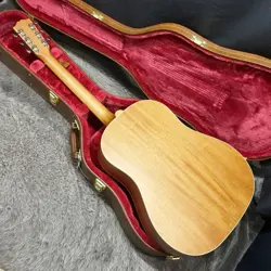 GIBSON J-35 30S