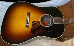 JUMBO ORIGINAL ACOUSTIC-ELECTRIC