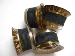 KNOBS SET FOR