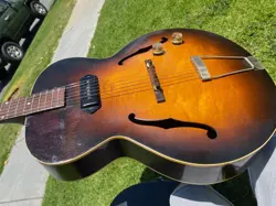KNOBS AND PICKUP
