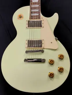 CLASSIC WHITE SAFE