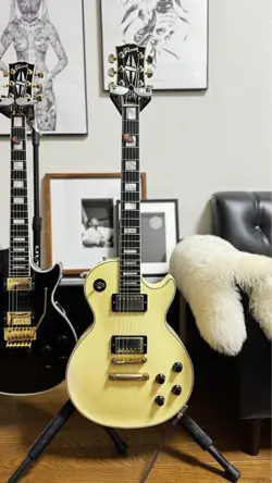 GIBSON CUSTOM SHOP 1968 LES PAUL CUSTOM WHITE VOS