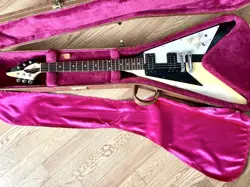 GIBSON FLYING V '67 REISSUE ELECTRIC GUITAR 1996 BLACK CUSTOM