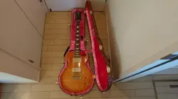 GIBSON CUSTOM SHOP LES PAUL HONEY SUNBURST TIGER STRIPE MAPLE