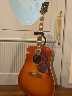 ACOUSTIC GUITAR EPIPHONE MASTERBUILT BY GIBSON HUMMINGBIRD