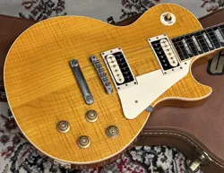 GIBSON LES PAUL CLASSIC PLUS AMBER 1991 ELECTRIC GUITAR