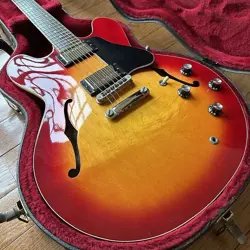 ES-335 CHERRY SUNBURST