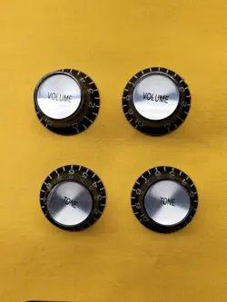 VOLUME/TONE CONTROL KNOBS