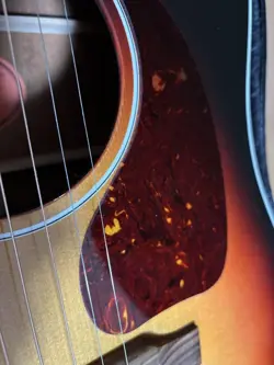 GIBSON J-45 RED