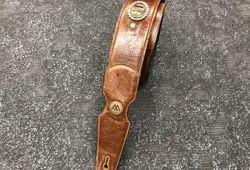 -BROWN LEATHER BRONZE