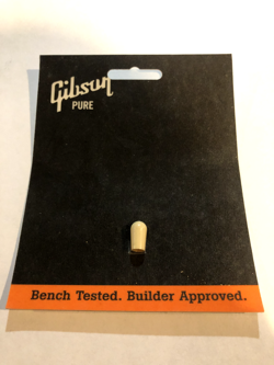 WHITE TOGGLE CAP