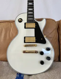 ALPINE WHITE DEMO