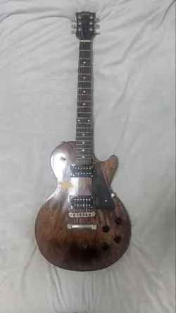 VINTAGE TONE WELL-PLAYED