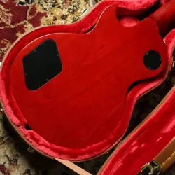 TRANSLUCENT CHERRY MADE