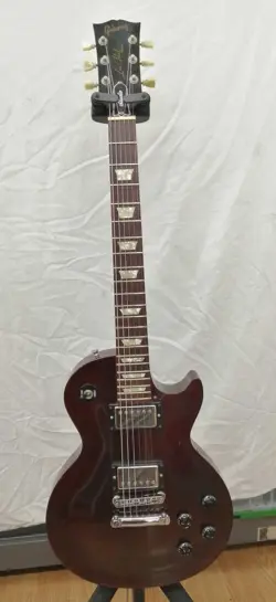 GIBSON LES PAUL STUDIO 1997 ELECTRIC GUITAR W/HARD CASE