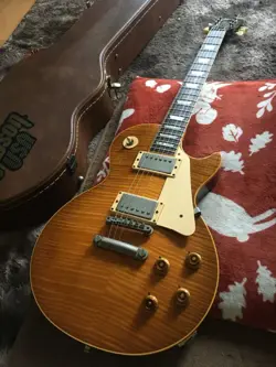 KILLER TOP NECK