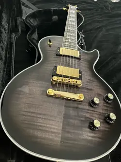 TRANSPARENT EBONY BURST