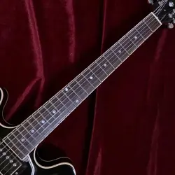 /2013 ES-335