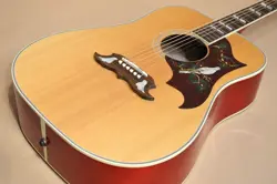 GIBSON DOVE 2017MADE IN THE YEAR