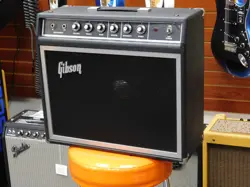 AMP VINTAGE 1970'S