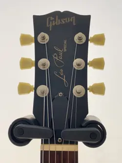 USED 2005 GIBSON