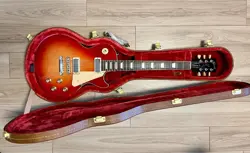 MODEL '70S DELUXE