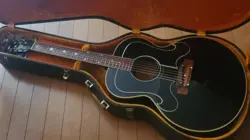 ACOUSTIC GUITAR RARE
