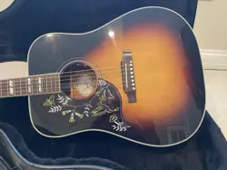 GIBSON HUMMINGBIRD LEFTY, LEFT HANDED