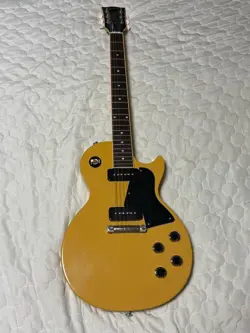 ELECTRIC GUITAR GIBSON LES PAUL SPECIAL YELLOW MADE IN 2010 GOOD CONDITION