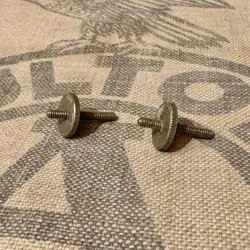POSTS THUMBWHEELS CIRCA