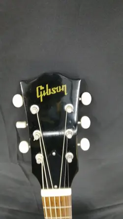 J-45 EBONY 1999